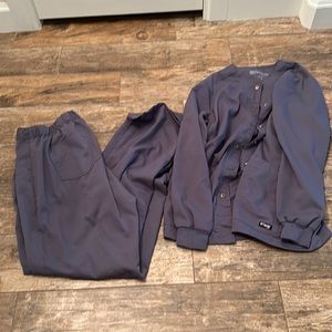 Greys anatomy by Barco 2 pants and 1 jacket